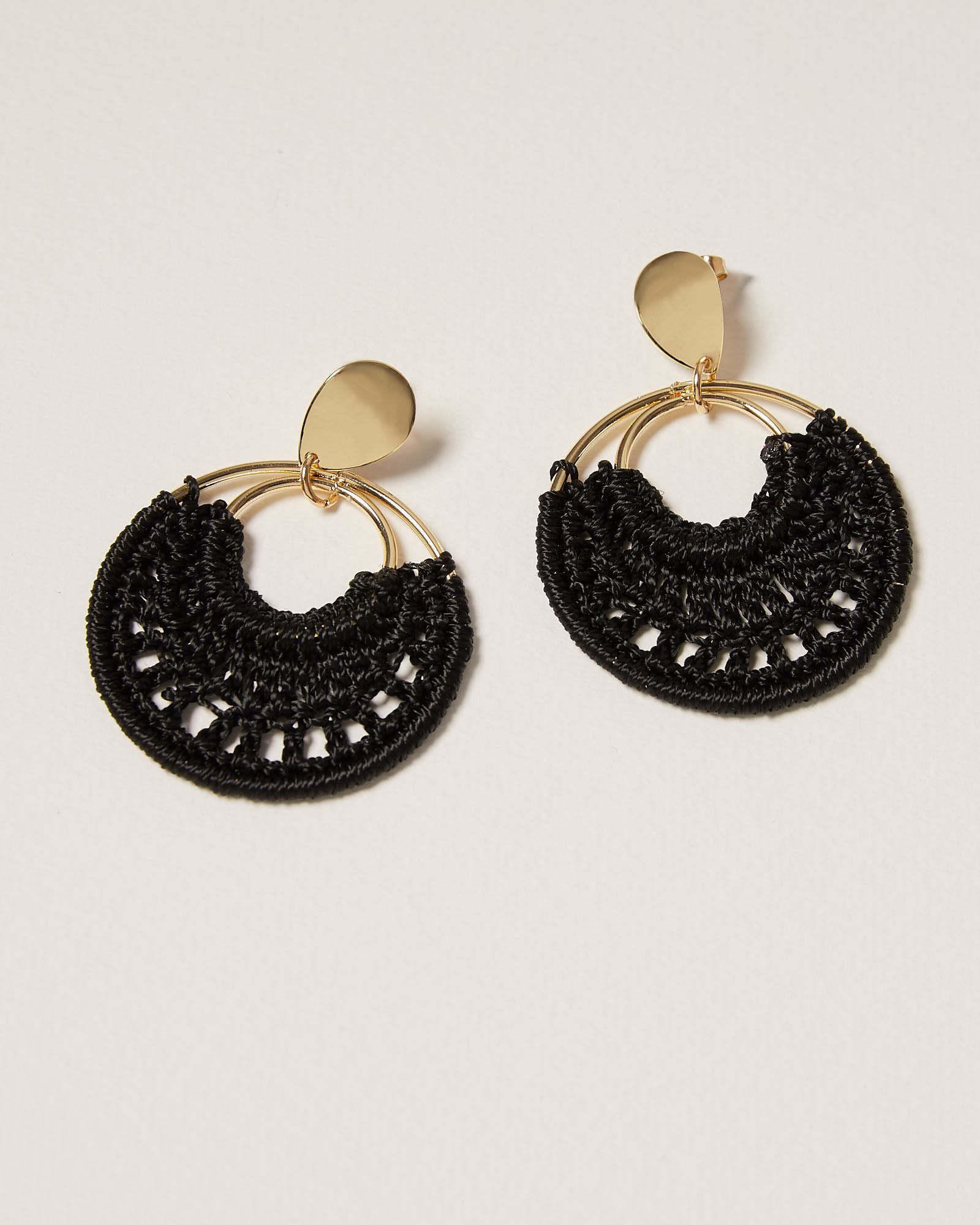 oliver bonas black earrings