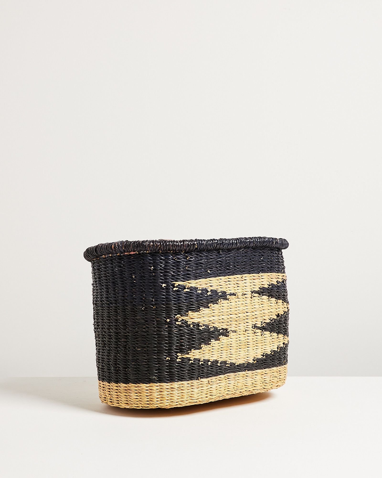 oliver bonas bike basket