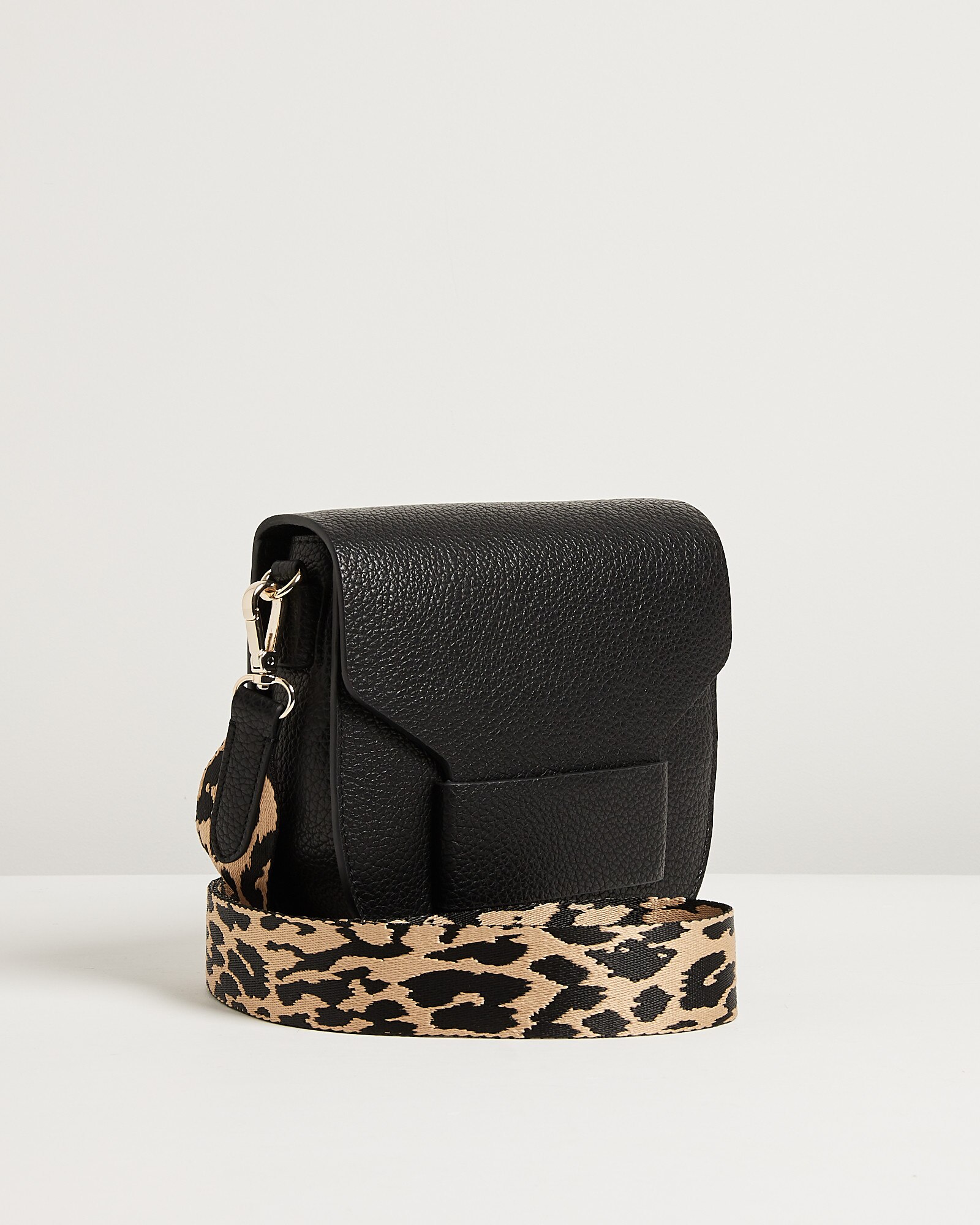 oliver bonas crossbody bolsa