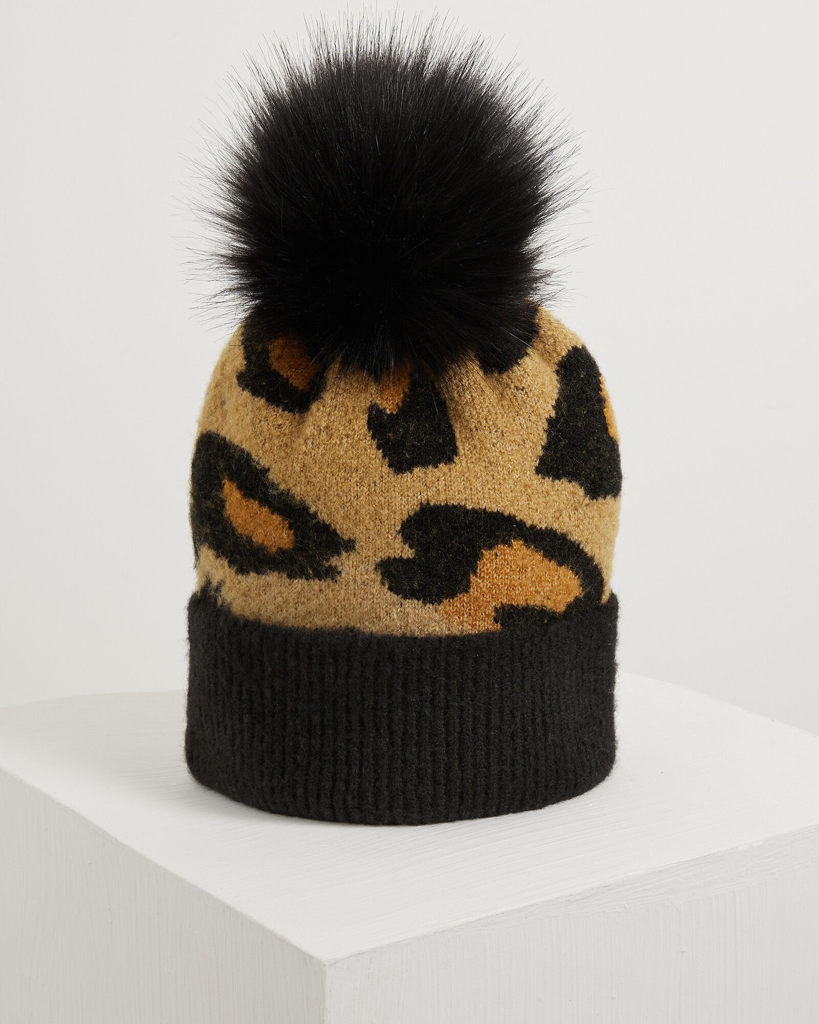 oliver bonas leopard hat