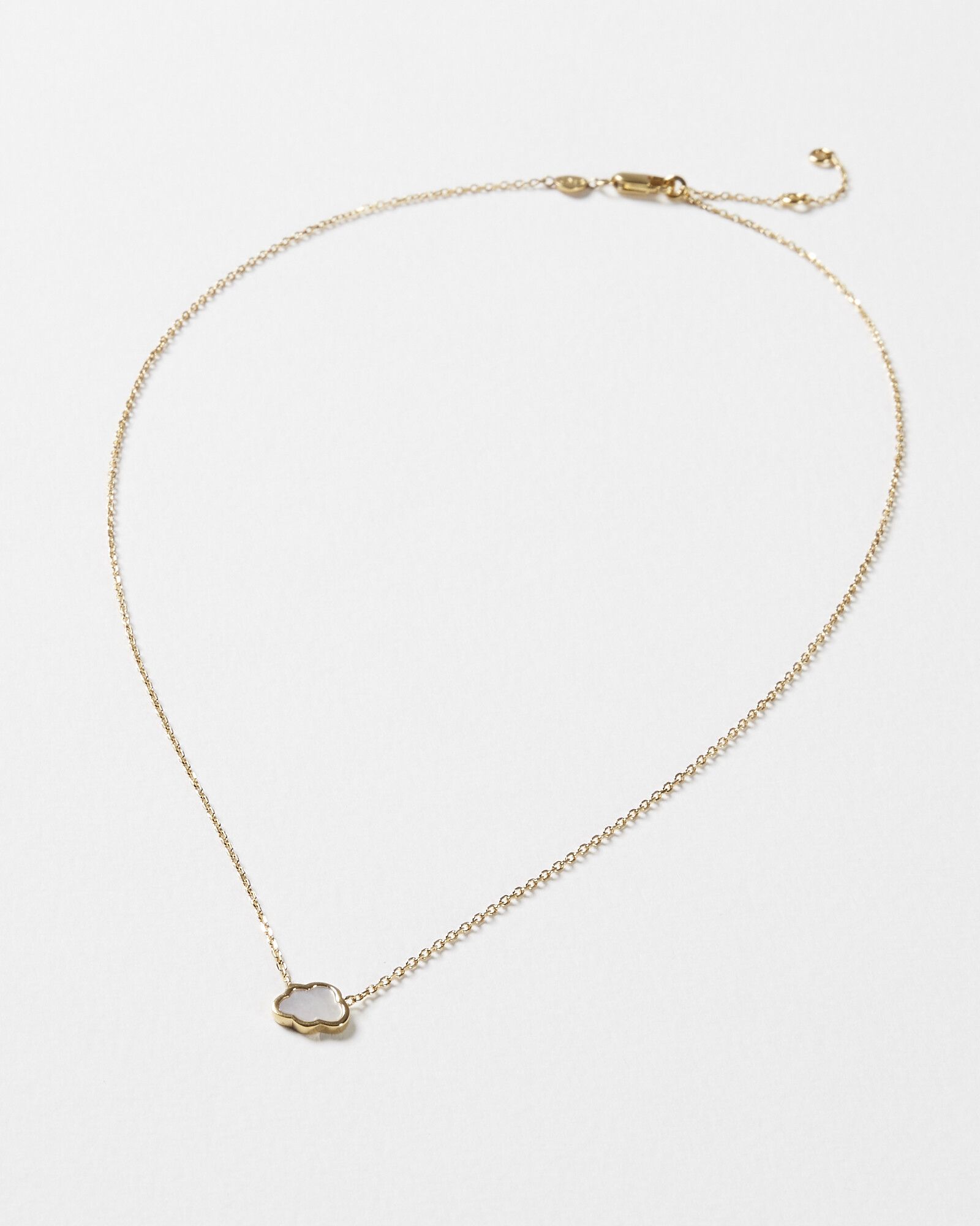 Oliver bonas sale pendant