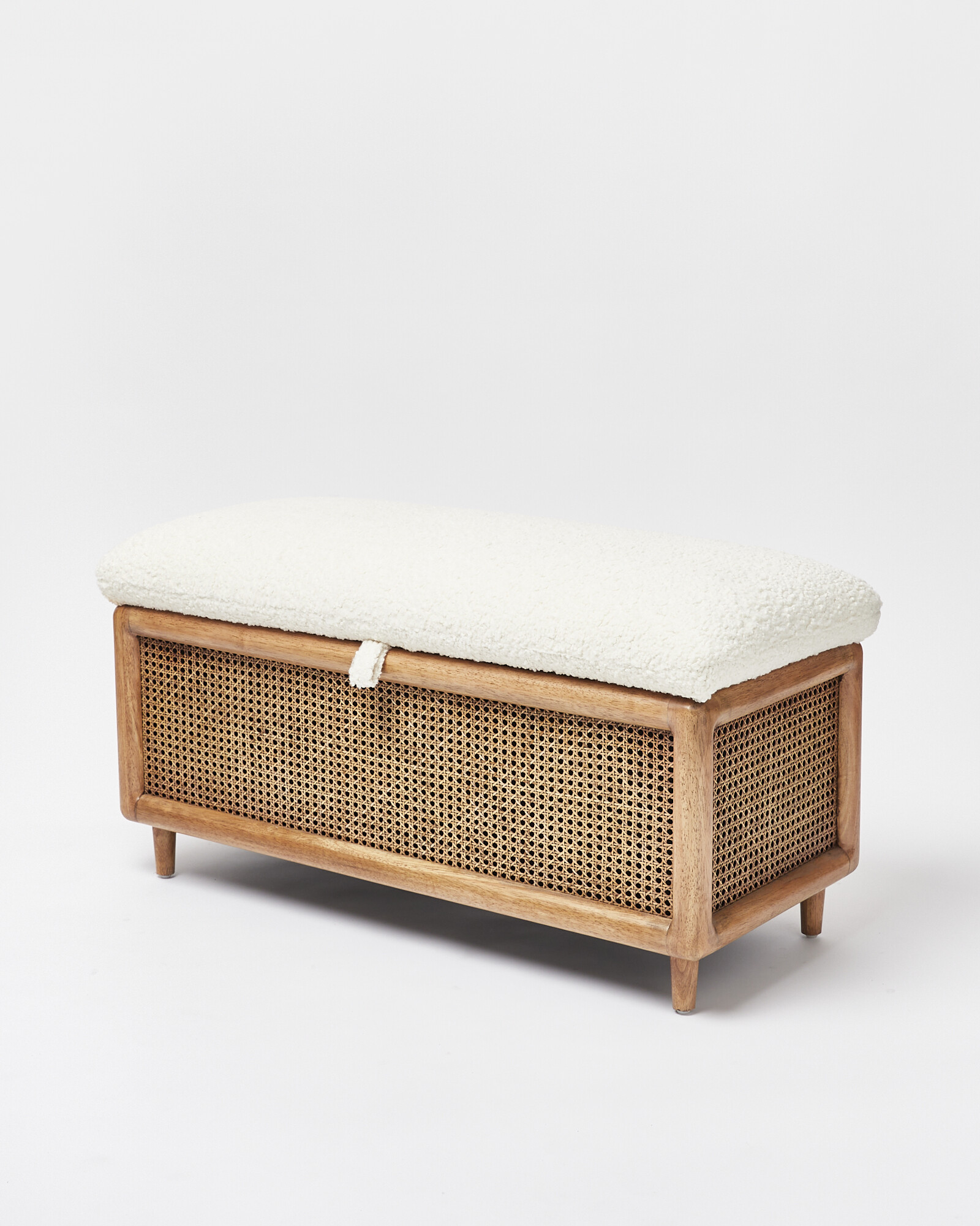 Rattan offers ottoman