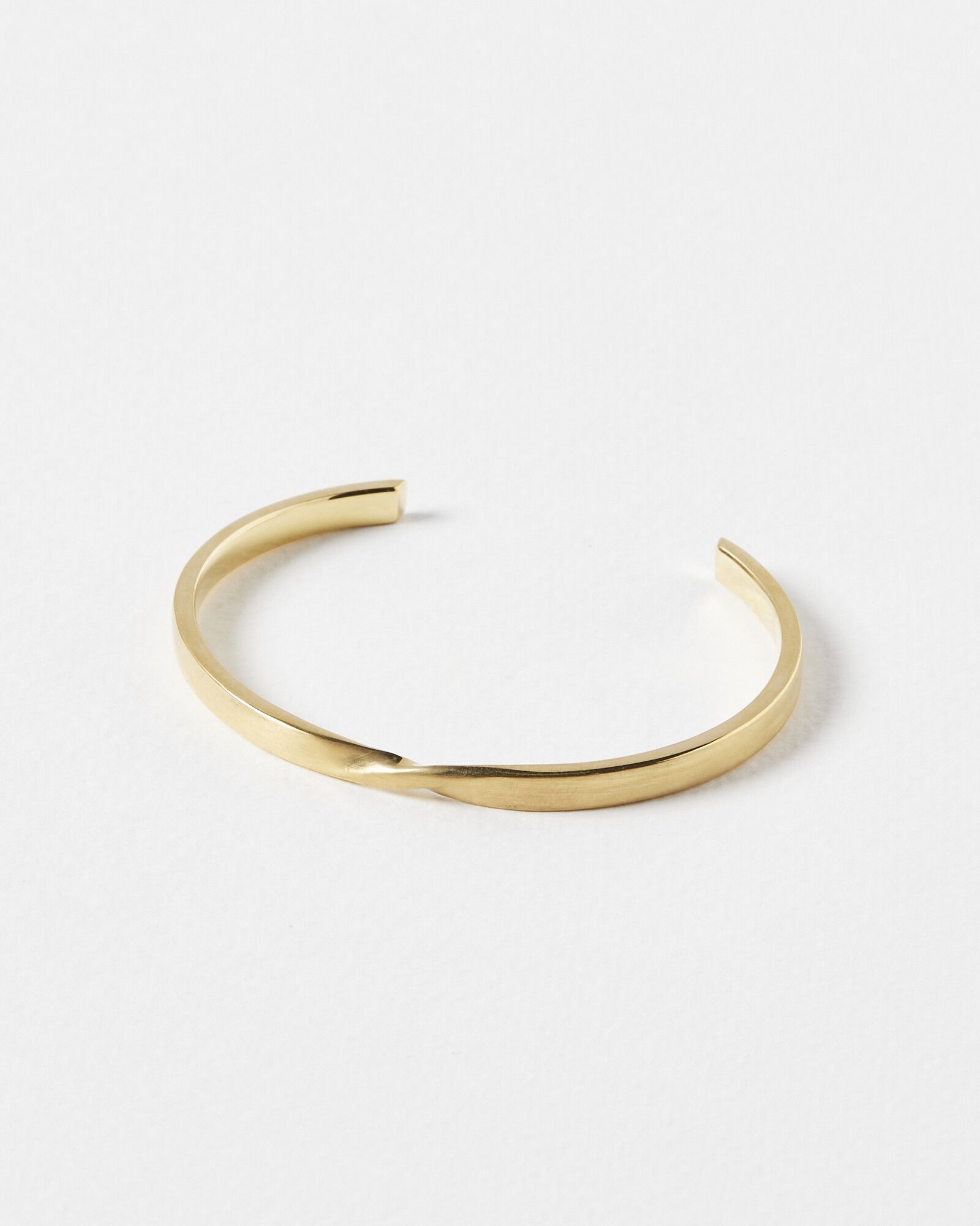 Mirela Twist Gold Plated Bangle | Oliver Bonas