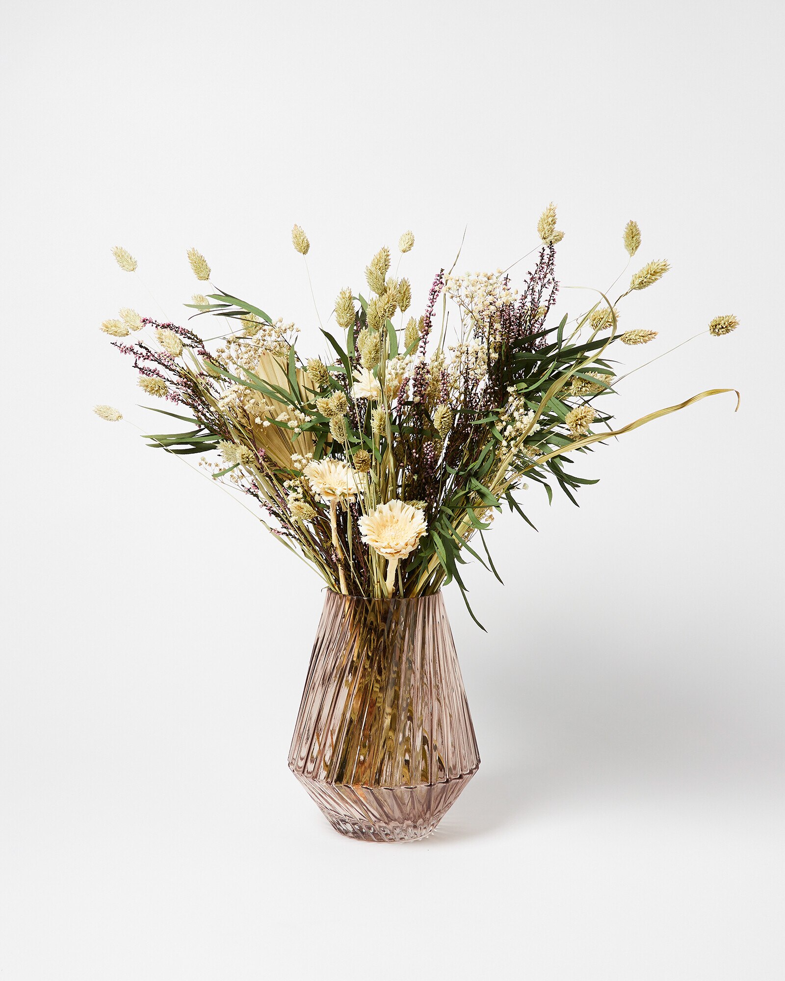 Alba Preserved Flower Bouquet | Oliver Bonas