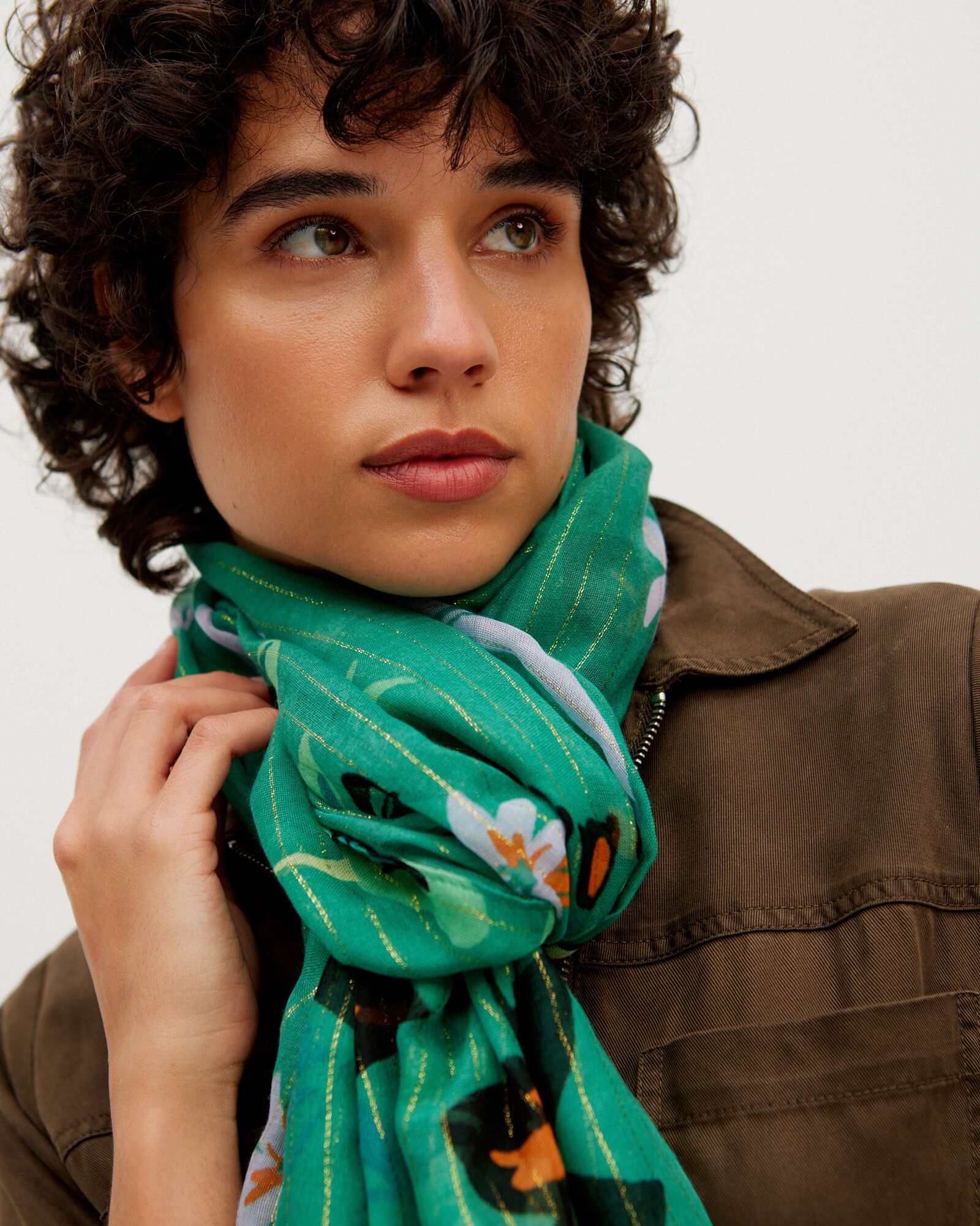 Olive & Cocoa Gwynn Floral Scarf