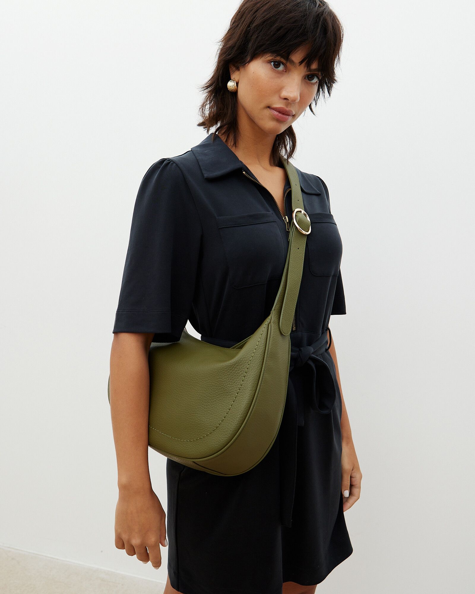 Ida Green Curved Sling Tote Bag | Oliver Bonas IE