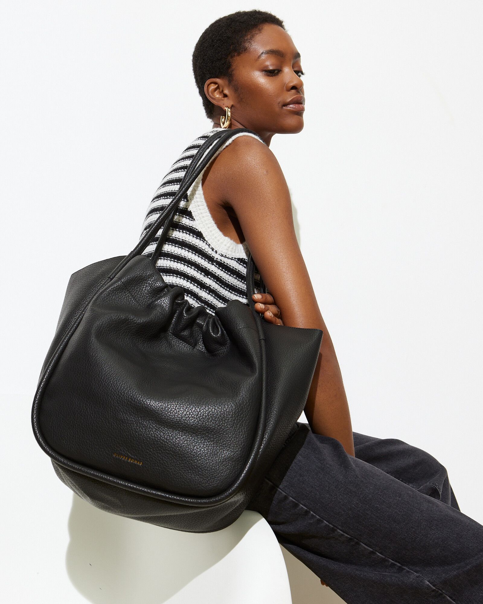 Rae Gathered Black Tote Bag | Oliver Bonas