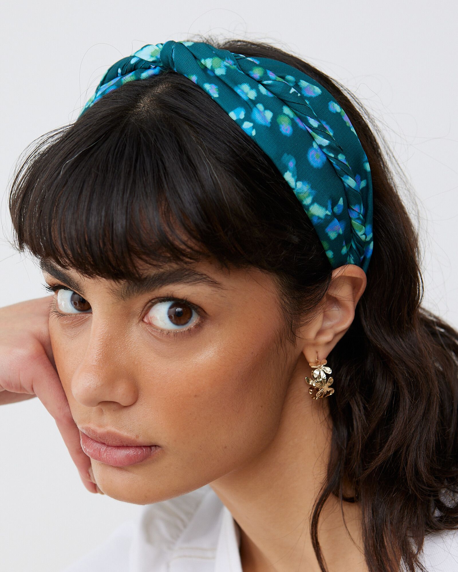 Clara Hazed Green Knot & Twist Headband | Oliver Bonas