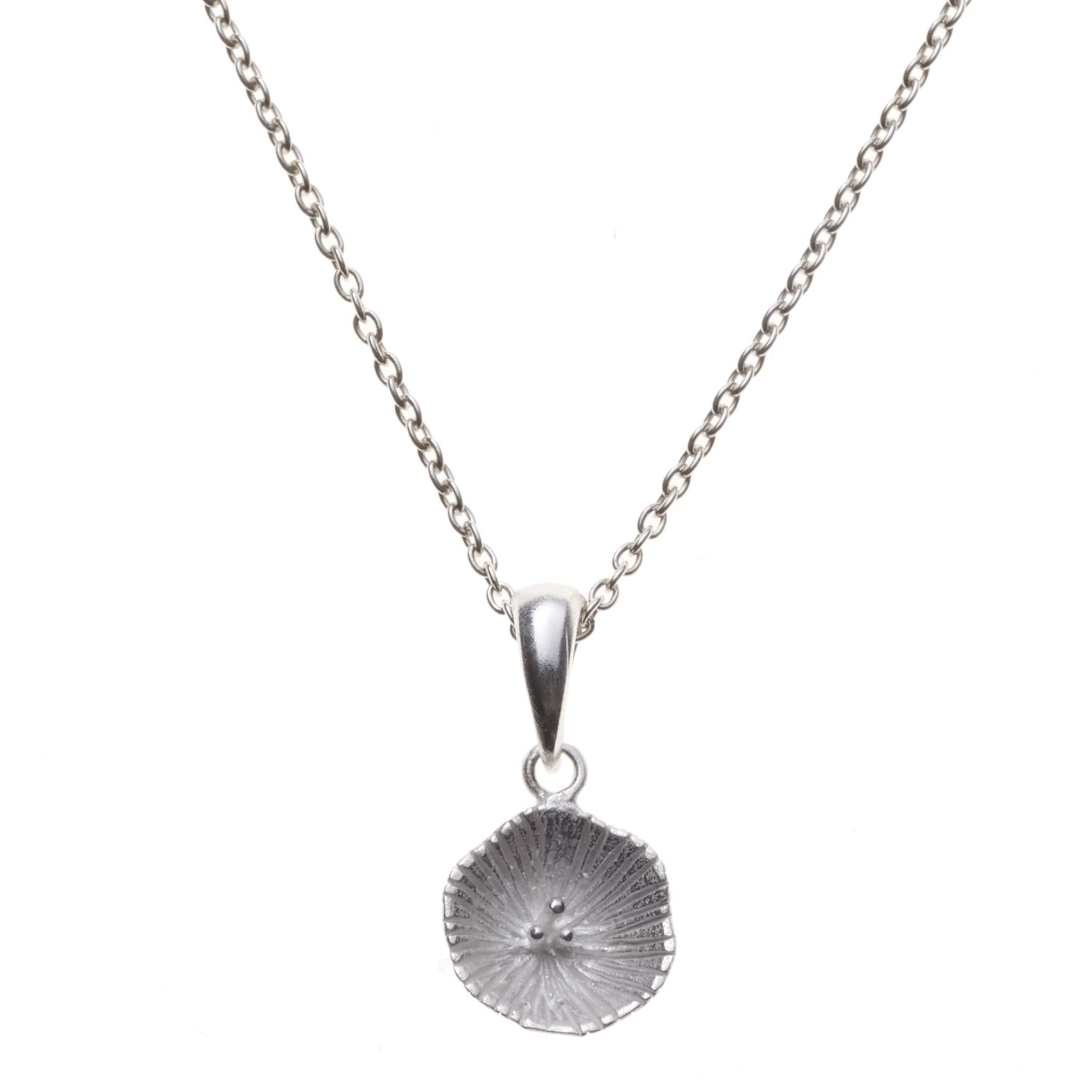 Silver Annabel Bud Necklace | Oliver Bonas