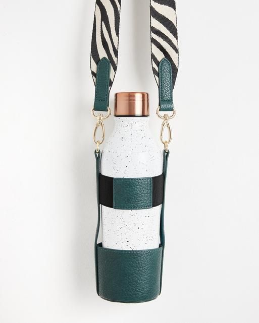 WATER BOTTLE HOLDER AND CROSSBODY - EVERLEIGH ONYX