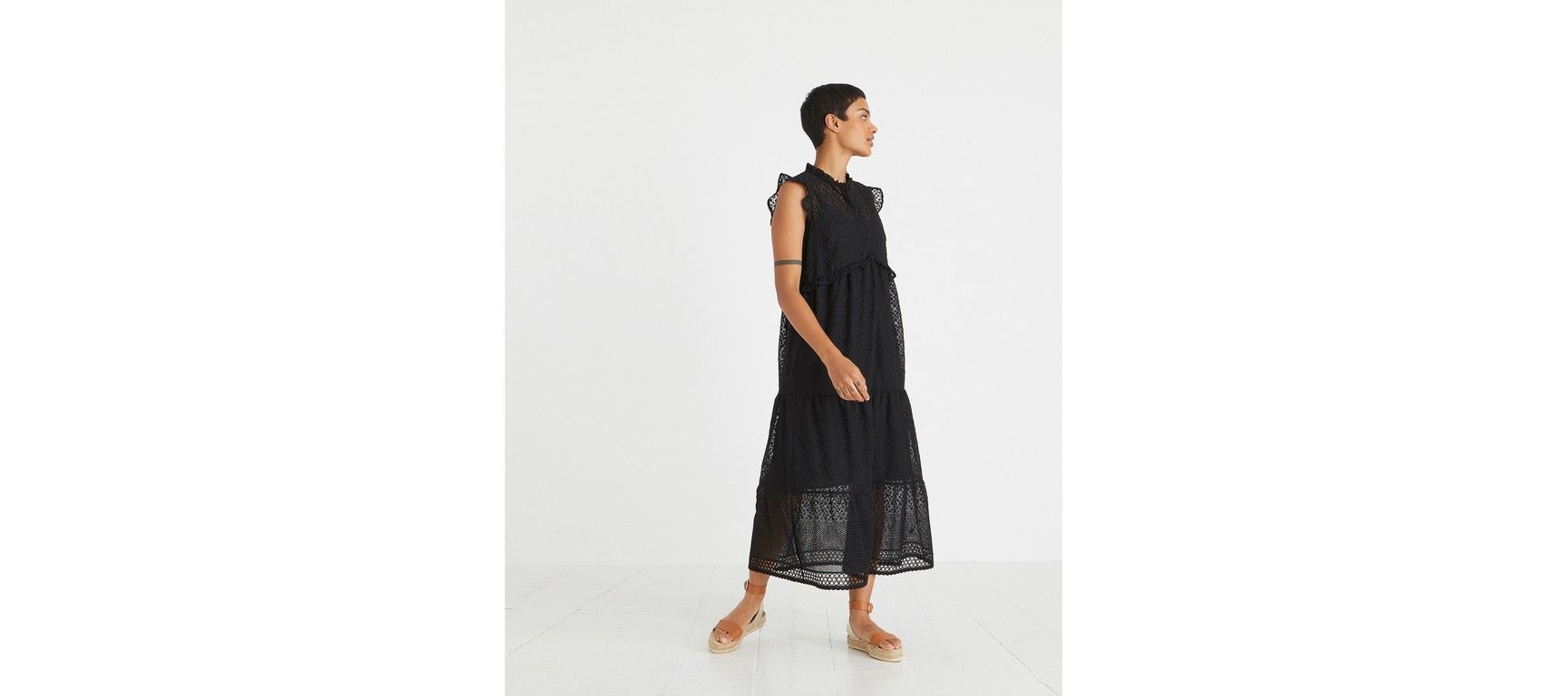 Broderie Sleeveless Black Midi Dress | Oliver Bonas